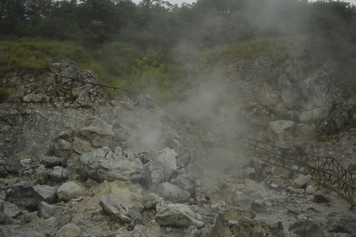 Natural hot springs at Las Hornillas Costa Rica